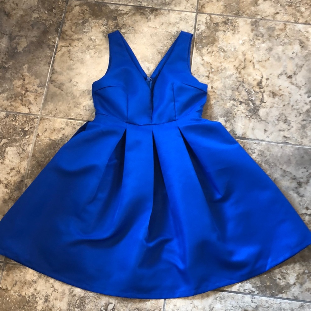 Minute cocktail dress